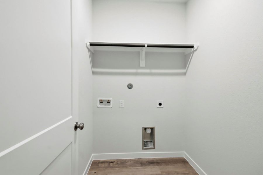 Spacious, unfurnished interior of a new home in Caney Mills, Conroe (Image 14). Spacious, unfurnished interior of a new home in Caney Mills, Conroe (Image 14).
