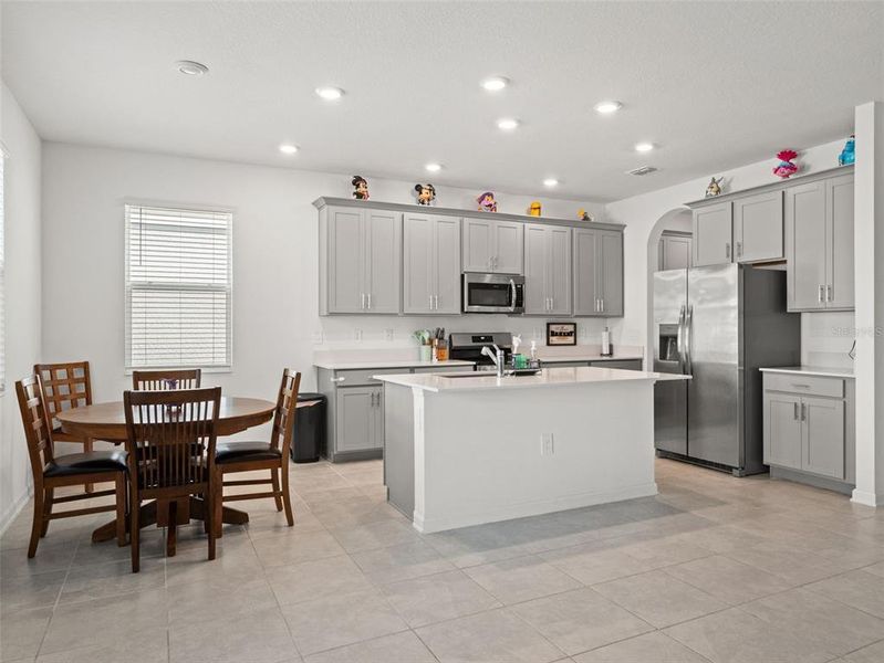 Furnished interior view inside a new home in Wellness Ridge, Clermont (Image 9).
