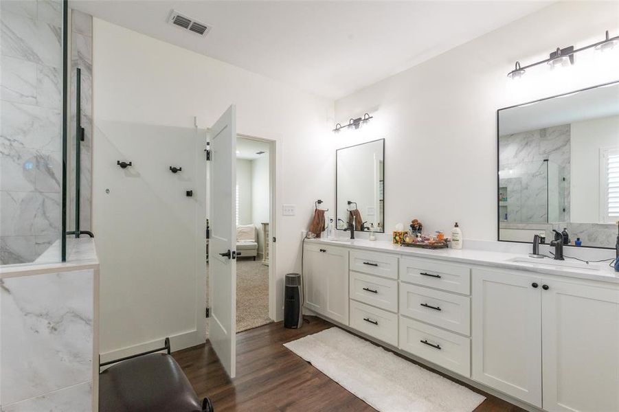 Furnished interior view inside a new home in , Tuscola (Image 27).