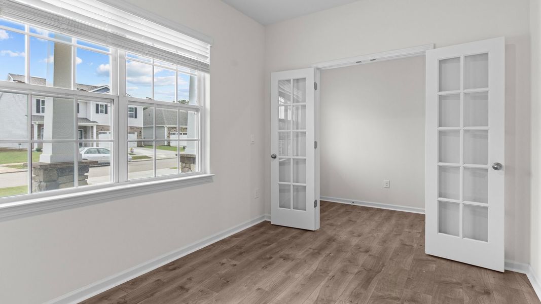 Spacious, unfurnished interior of a new home in Saddlebrook, Rocky Mount (Image 12).