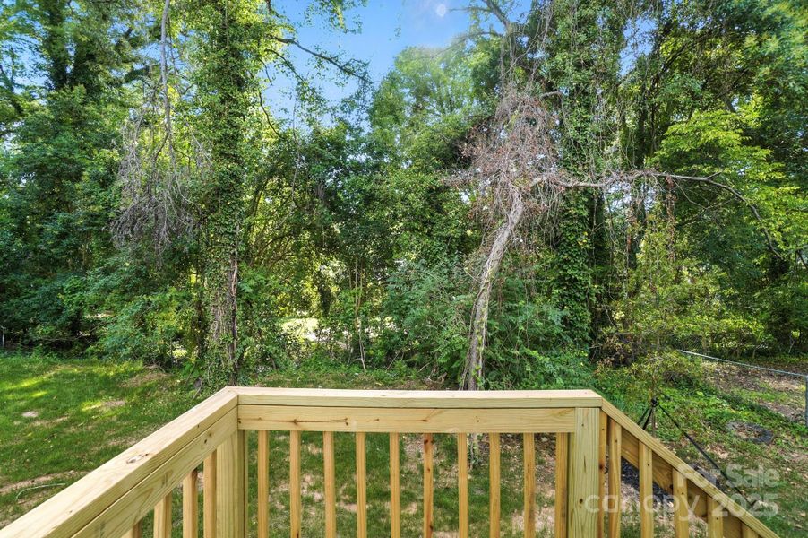 Exterior details and patio area of a home in , Charlotte (Image 23).