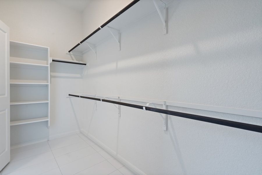 Image 13 of a home in Loyola.