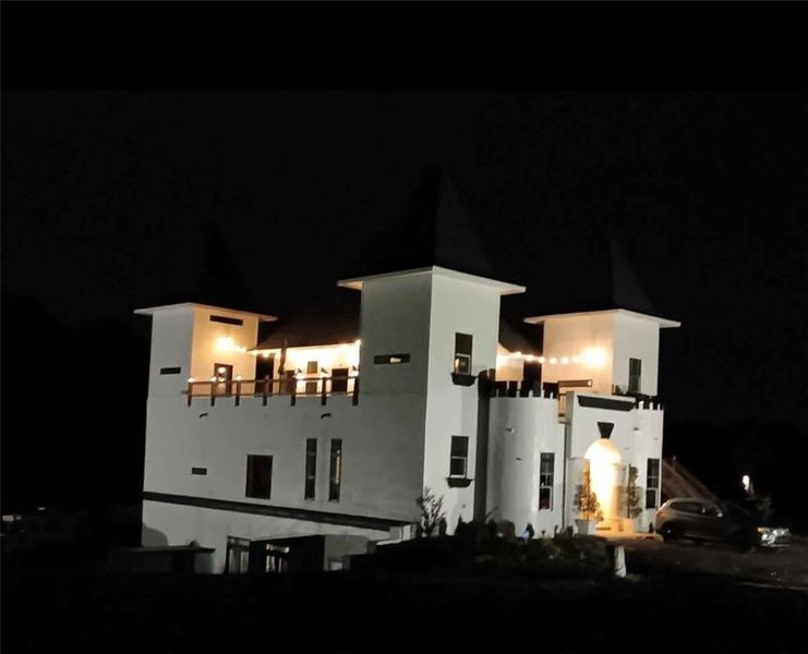 Image 54 of a home in .