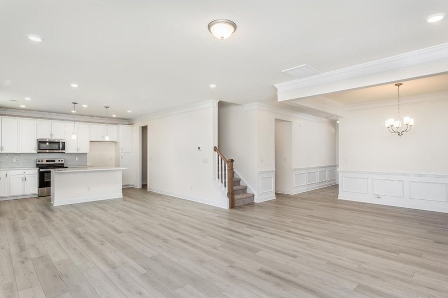 Spacious, unfurnished interior of a new home in Daniel Farms, Benson (Image 20).