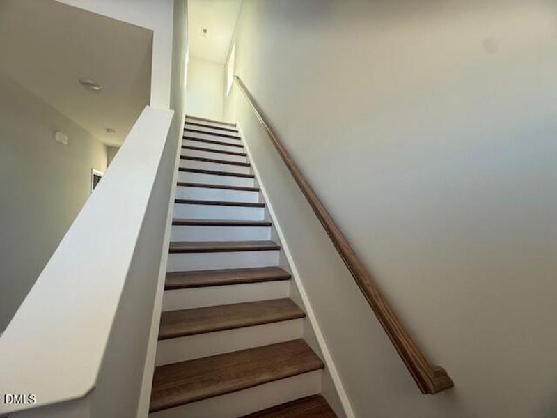 Image 21 of a home in Gregory Village.