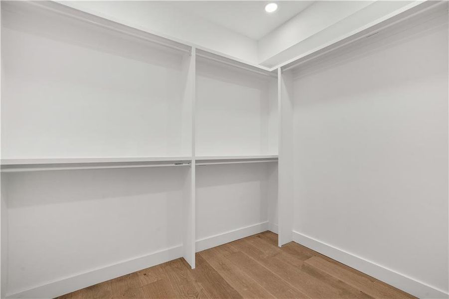 Spacious, unfurnished interior of a new home in , Atlanta (Image 37). Spacious, unfurnished interior of a new home in , Atlanta (Image 37).