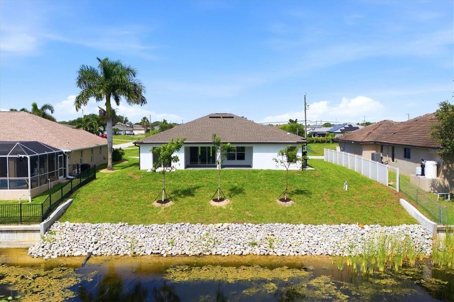 Exterior details and patio area of a home in , Cape Coral (Image 36).