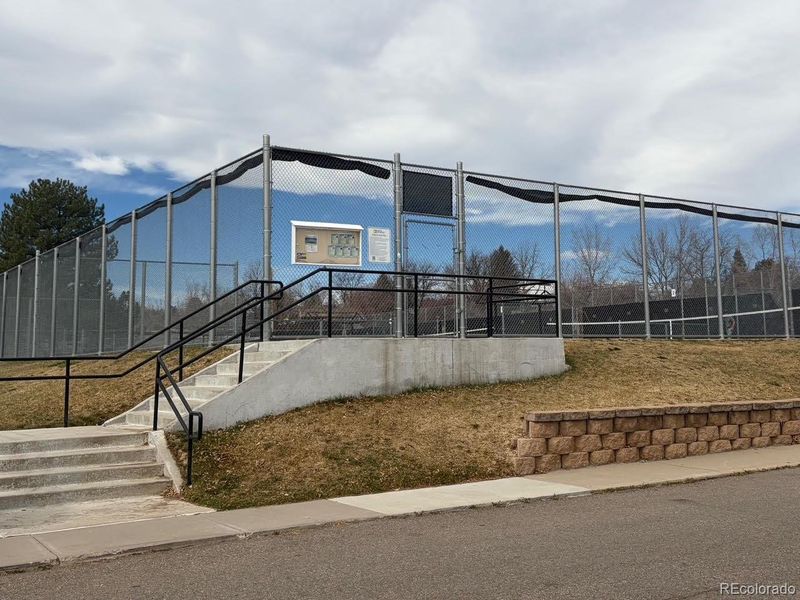 Community amenities in , Littleton (Image 44).