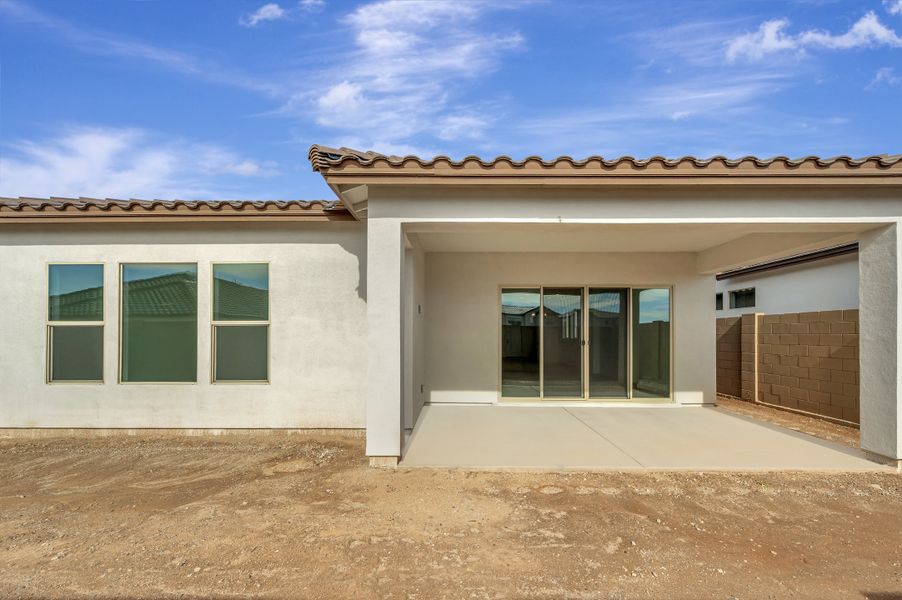 Exterior details and patio area of a home in Tavolo at Soleo, San Tan Valley (Image 4). Exterior details and patio area of a home in Tavolo at Soleo, San Tan Valley (Image 4).