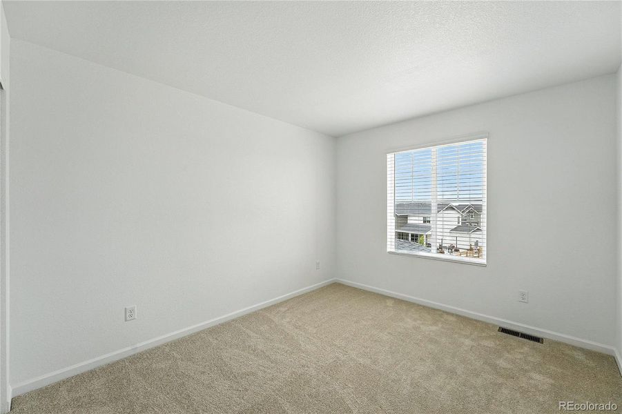 39712 Penn Road ~ Ready Now!