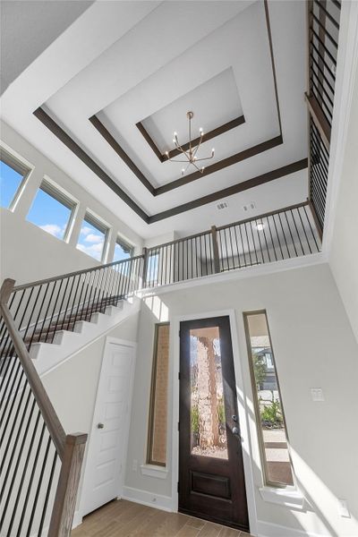 Spacious, unfurnished interior of a new home in Cross Creek West - 45', Fulshear (Image 13).