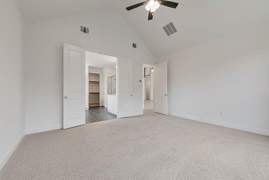 Spacious, unfurnished interior of a new home in Somerset Park, Rockwall (Image 24). Spacious, unfurnished interior of a new home in Somerset Park, Rockwall (Image 24).