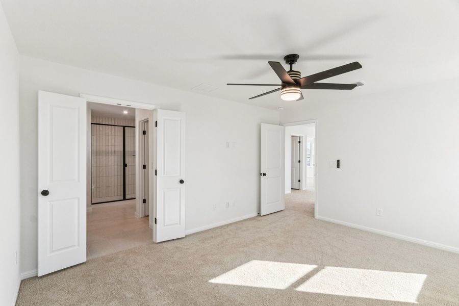 Spacious, unfurnished interior of a new home in Porter Country, Buda (Image 37). Spacious, unfurnished interior of a new home in Porter Country, Buda (Image 37).