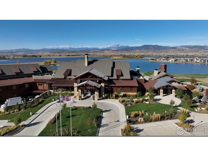 Community amenities in Vantage, Berthoud (Image 27).