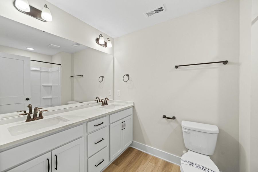 Furnished interior view inside a new home in Harbor Crossing, Greensboro (Image 11).