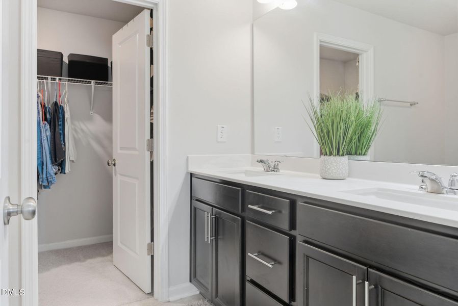 2475 Tonoloway Drive-36