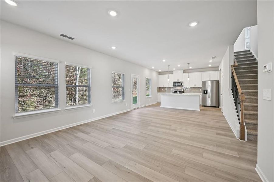 Spacious, unfurnished interior of a new home in Creekside at Oxford Park, Fairburn (Image 20).