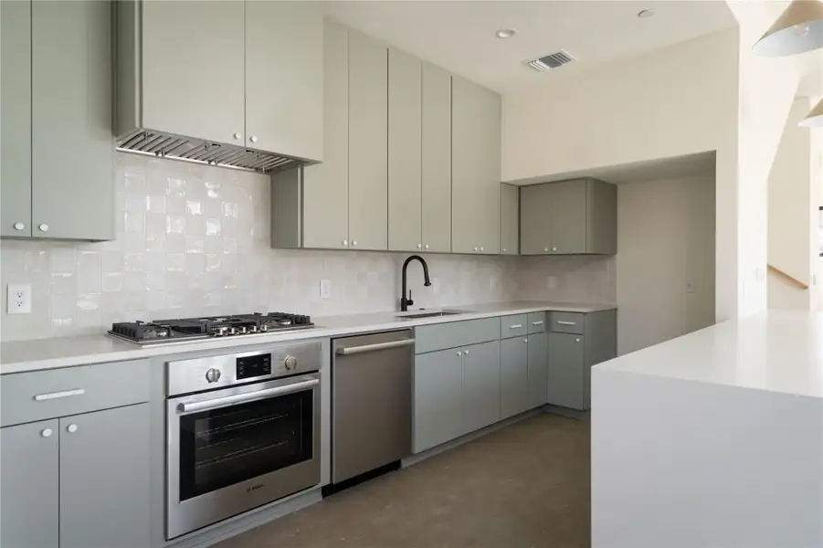 Image 10 of a home in . Image 10 of a home in .