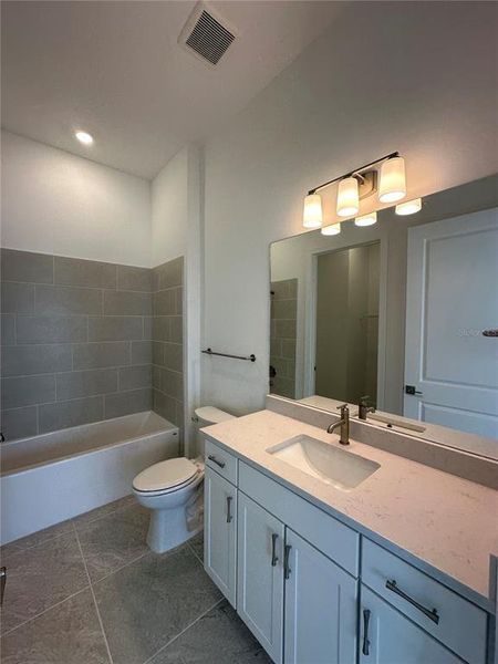 Furnished interior view inside a new home in Lakespur Wellen Park, Venice (Image 9).