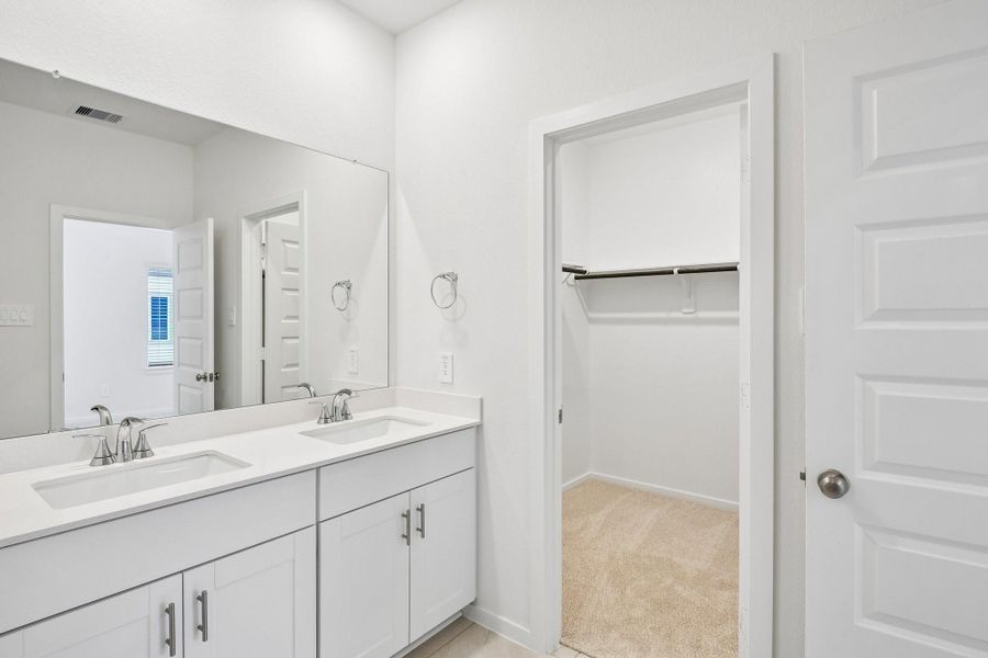 Furnished interior view inside a new home in Kemah Crossing - City Series, Kemah (Image 25).