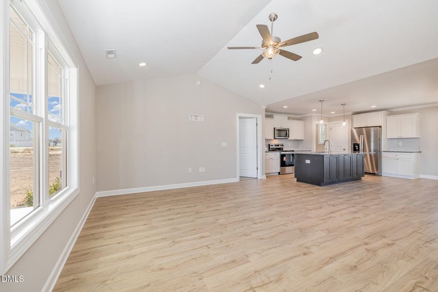 004_img_0686-edit_641