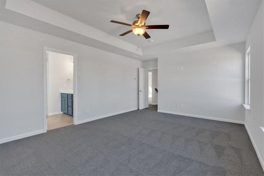 Spacious, unfurnished interior of a new home in Carter Grove, Cartersville (Image 16).