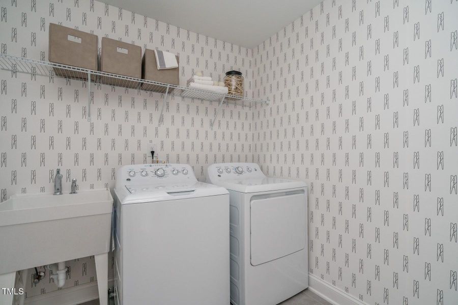 25.Laundry room