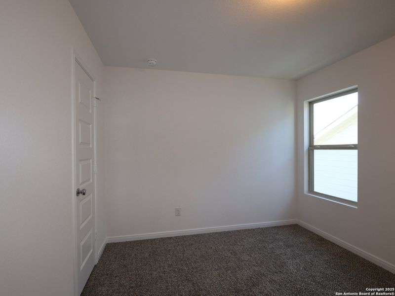 Spacious, unfurnished interior of a new home in Paloma Park, Converse (Image 17). Spacious, unfurnished interior of a new home in Paloma Park, Converse (Image 17).