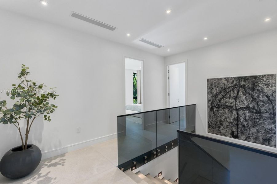 Image 30 of a home in .