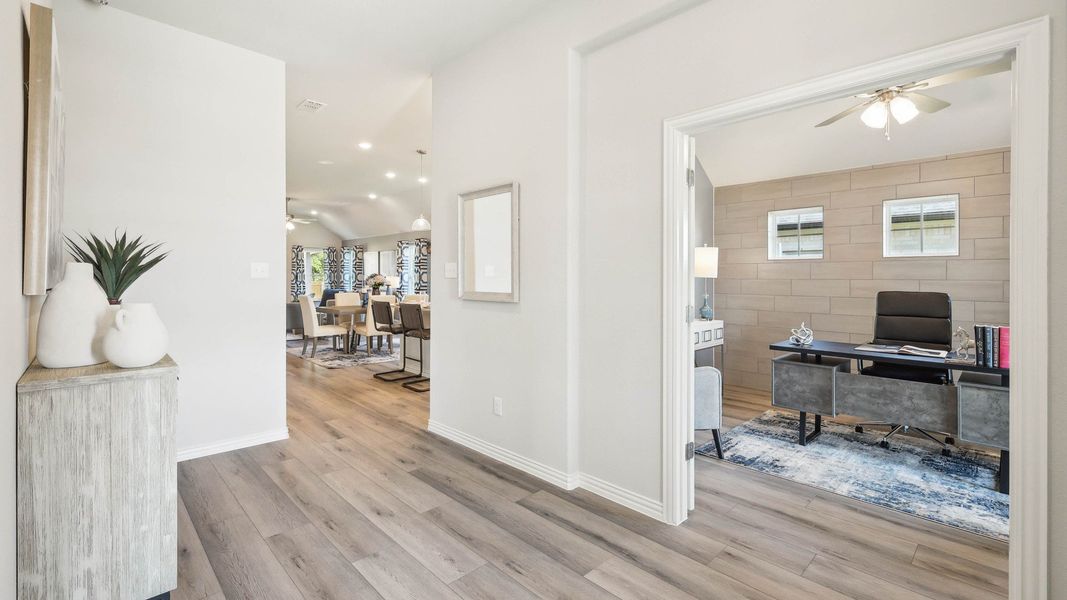Laurel Floor Plan - Representative Photo