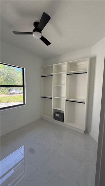 Image 28 of a home in .