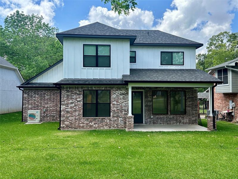 Front exterior of a new home in , Montgomery, TX, highlighting curb appeal (Image 8).