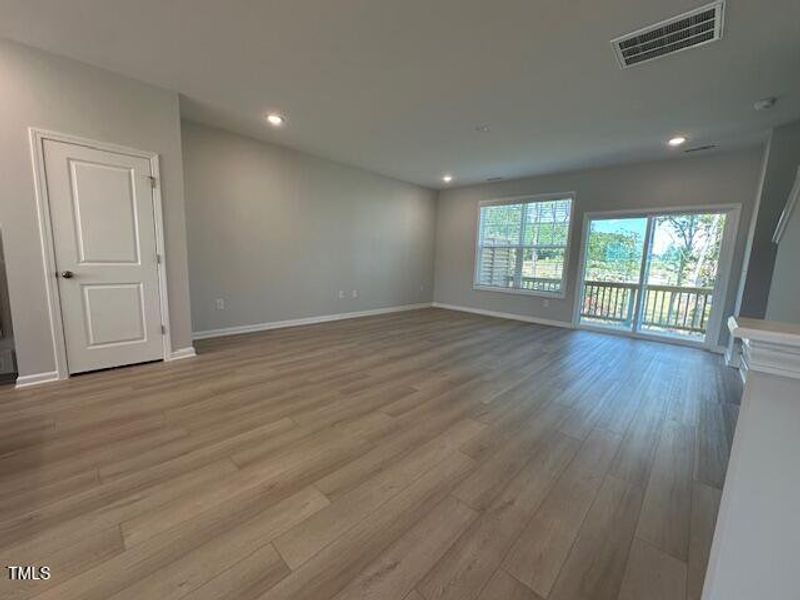 FST 689 living room FST 689 living room