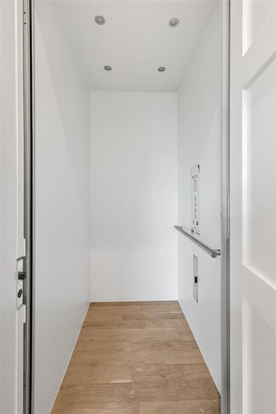 Spacious, unfurnished interior of a new home in , Dallas (Image 16).