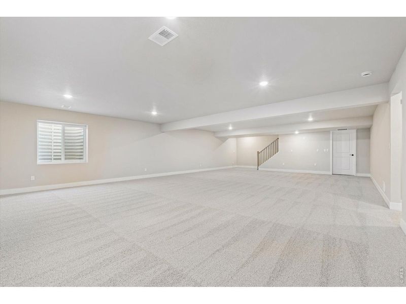 Spacious, unfurnished interior of a new home in Country Club Reserve – Fort Collins, Fort Collins (Image 14). Spacious, unfurnished interior of a new home in Country Club Reserve – Fort Collins, Fort Collins (Image 14).