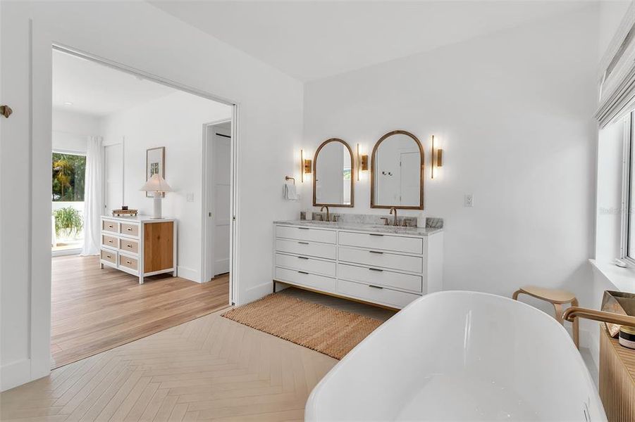 Furnished interior view inside a new home in , Sarasota (Image 23).