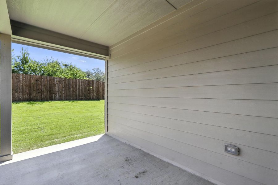 Image 61 representing the Hanover by Cheldan Homes in Craftsmen's Corner, Cleburne, TX.