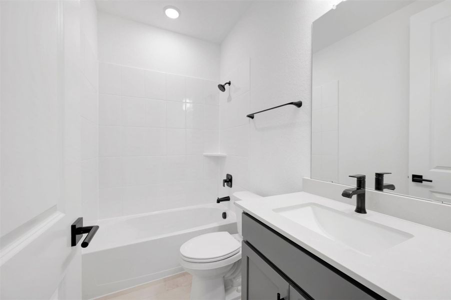Furnished interior view inside a new home in Oakwood Estates, Waller (Image 9).