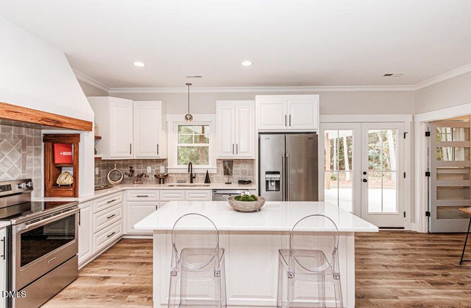 0054-IMG_0055 0054-IMG_0055