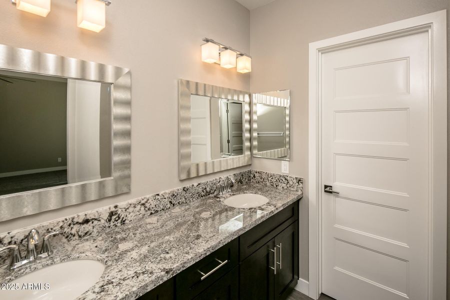 700EmpressDr_20 700EmpressDr_20