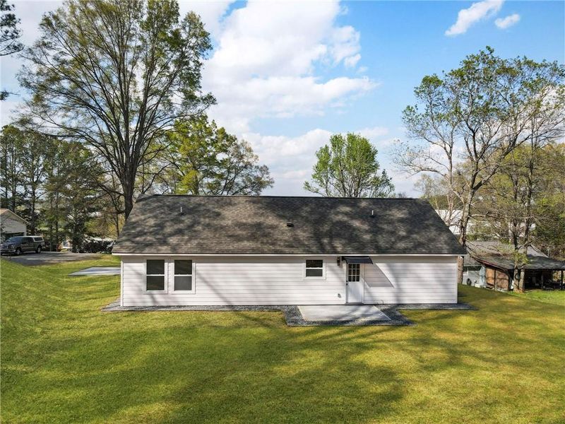 Exterior details and patio area of a home in , Cartersville (Image 4).