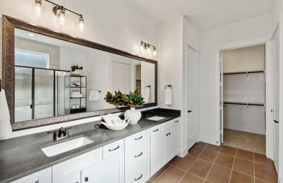 Double vanity in owner's bath