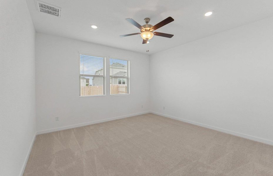 Spacious, unfurnished interior of a new home in Sonterra, Jarrell (Image 19). Spacious, unfurnished interior of a new home in Sonterra, Jarrell (Image 19).