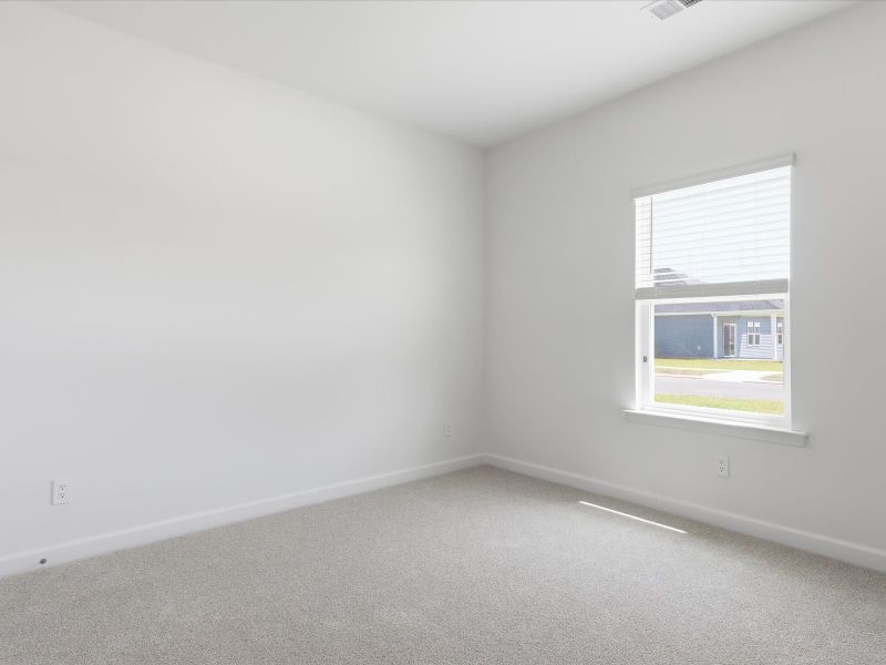 Spacious, unfurnished interior of a new home in Palmetto Place, Longs (Image 15).