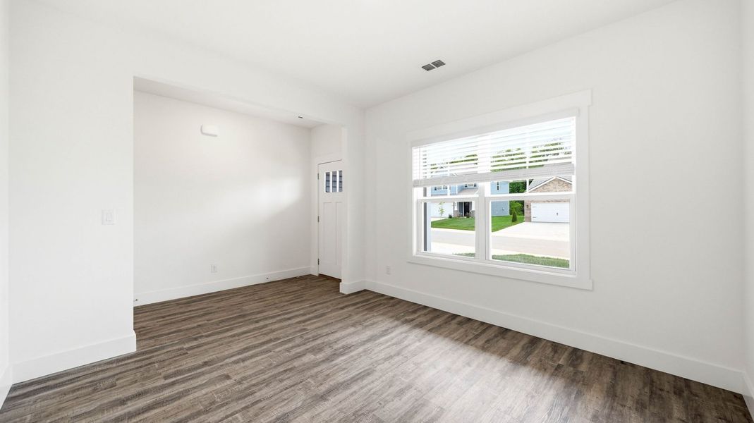 Spacious, unfurnished interior of a new home in Fieldcrest Acres, Blountville (Image 18). Spacious, unfurnished interior of a new home in Fieldcrest Acres, Blountville (Image 18).