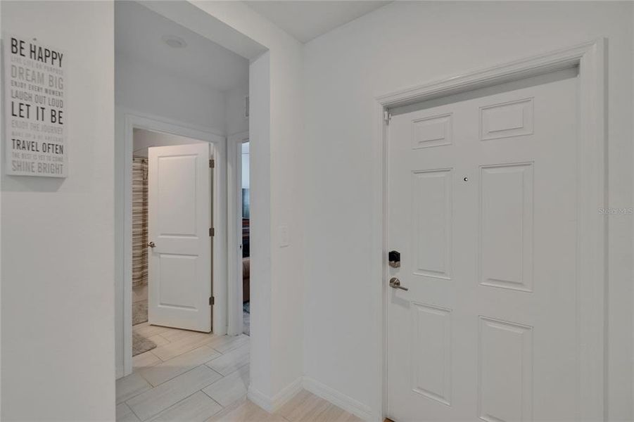 Spacious, unfurnished interior of a new home in , Zephyrhills (Image 21).