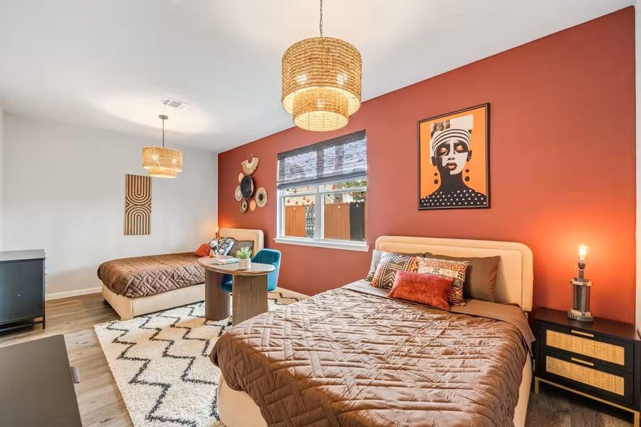 Furnished interior view inside a new home in Imperial Heights, Houston (Image 27). Furnished interior view inside a new home in Imperial Heights, Houston (Image 27).