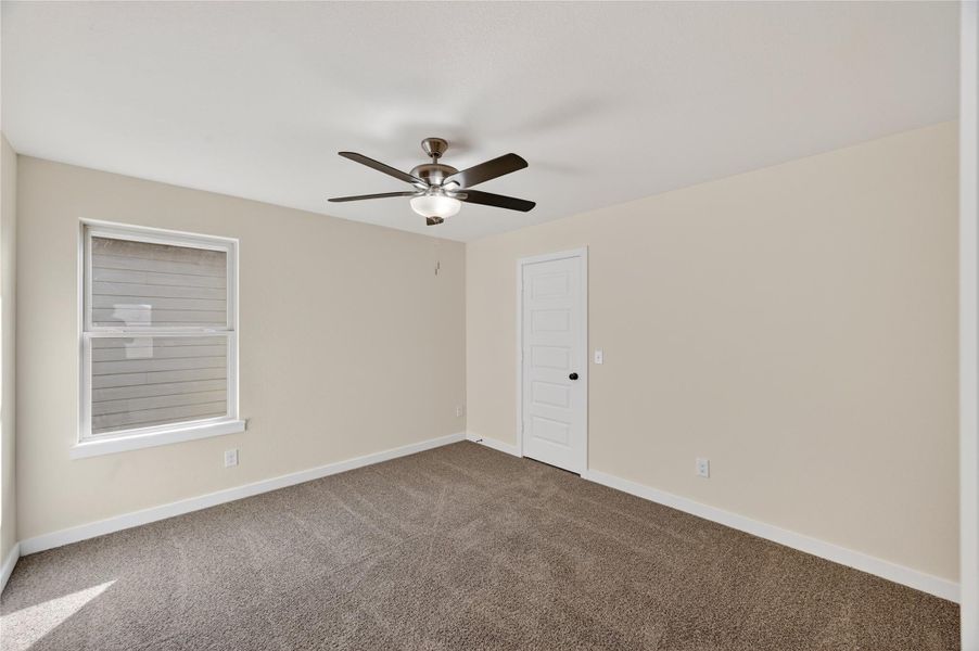 Spacious, unfurnished interior of a new home in Chapel Run, Montgomery (Image 12). Spacious, unfurnished interior of a new home in Chapel Run, Montgomery (Image 12).