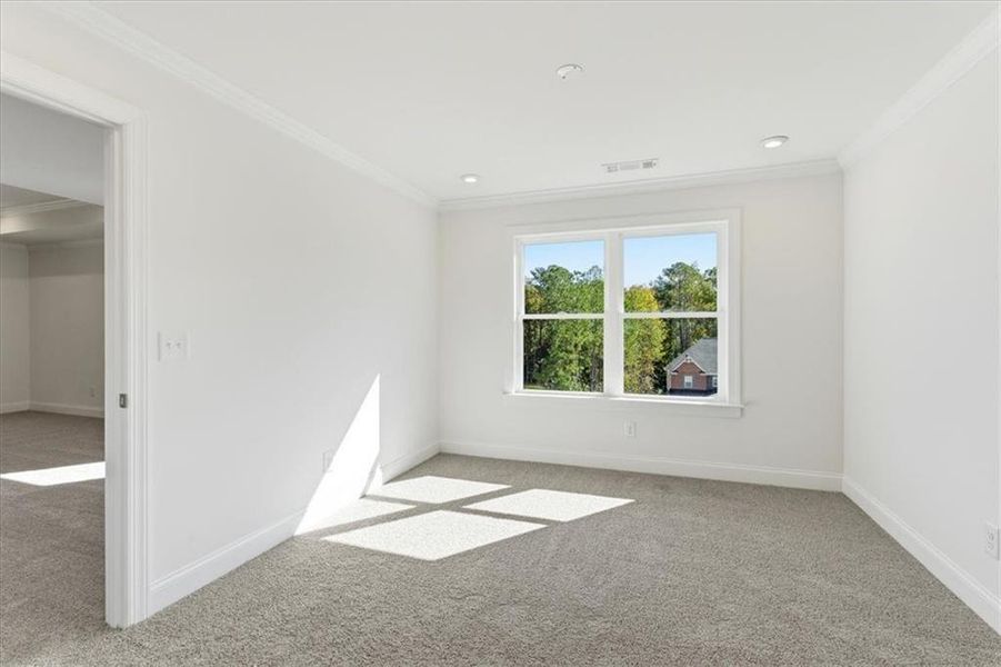 Spacious, unfurnished interior of a new home in The Estates at Hurricane Pointe, Douglasville (Image 18).