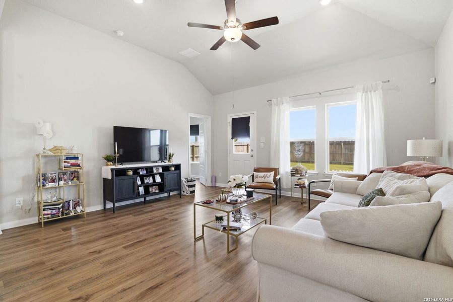 Furnished interior view inside a new home in Park Place, New Braunfels (Image 17). Furnished interior view inside a new home in Park Place, New Braunfels (Image 17).